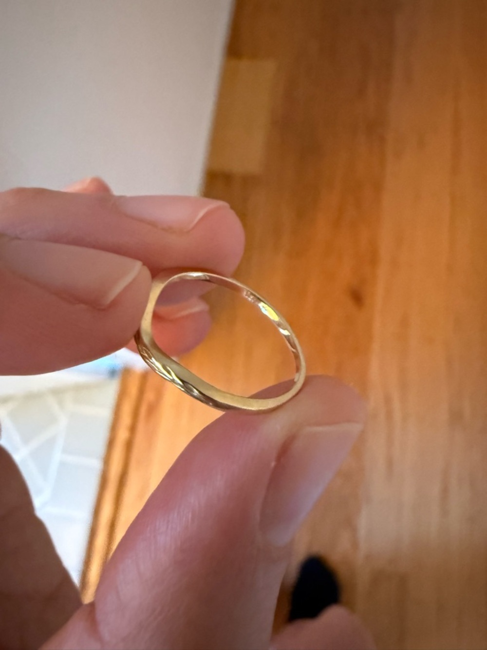 Erin Claus Curved Olive Band - Picture 4 of 5